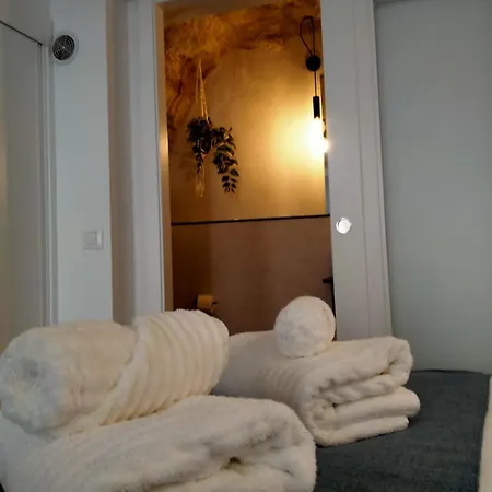 Apartamento La Cueva Del Corregidor *